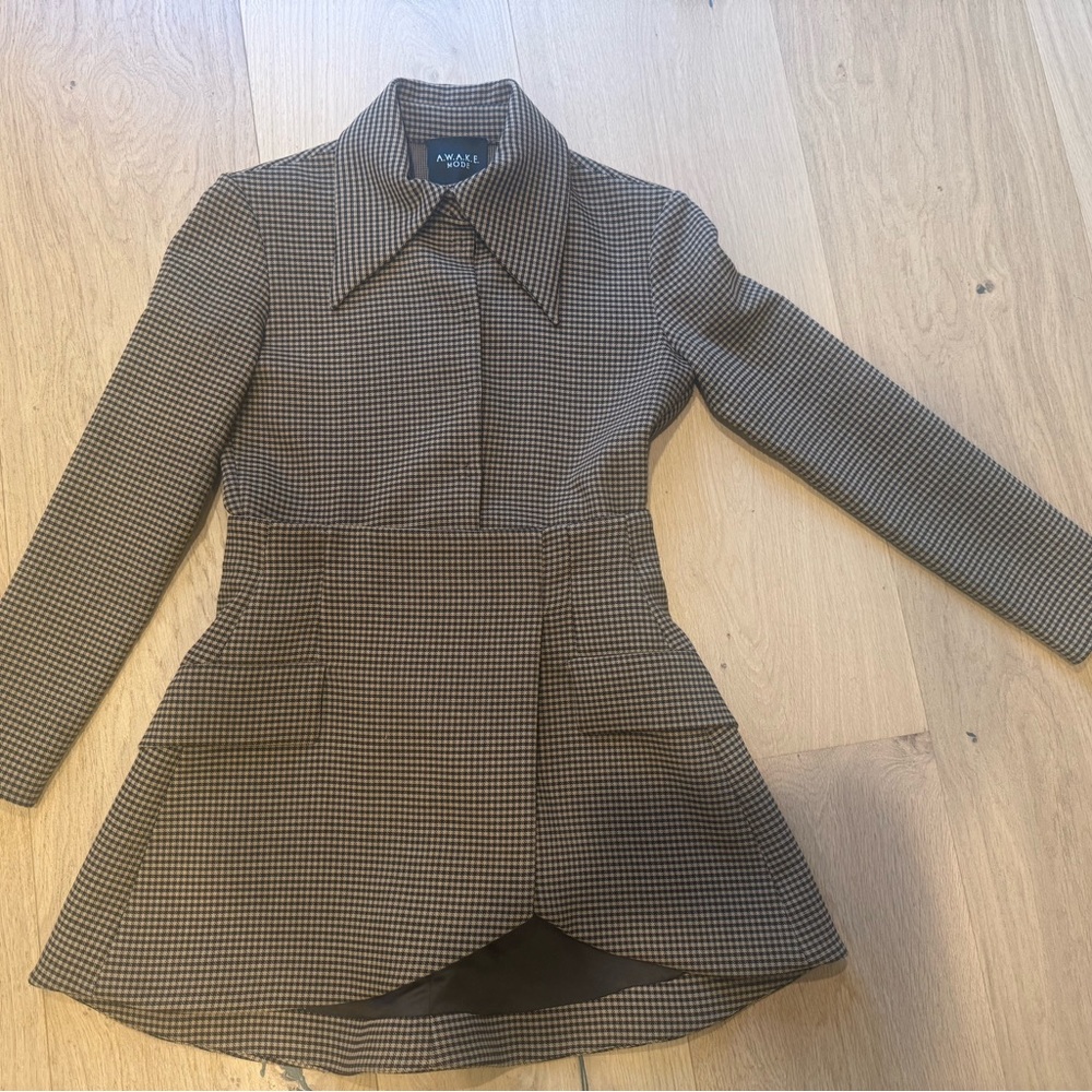 A.W.A.K.E MODE Tailored Wool-Blend Top